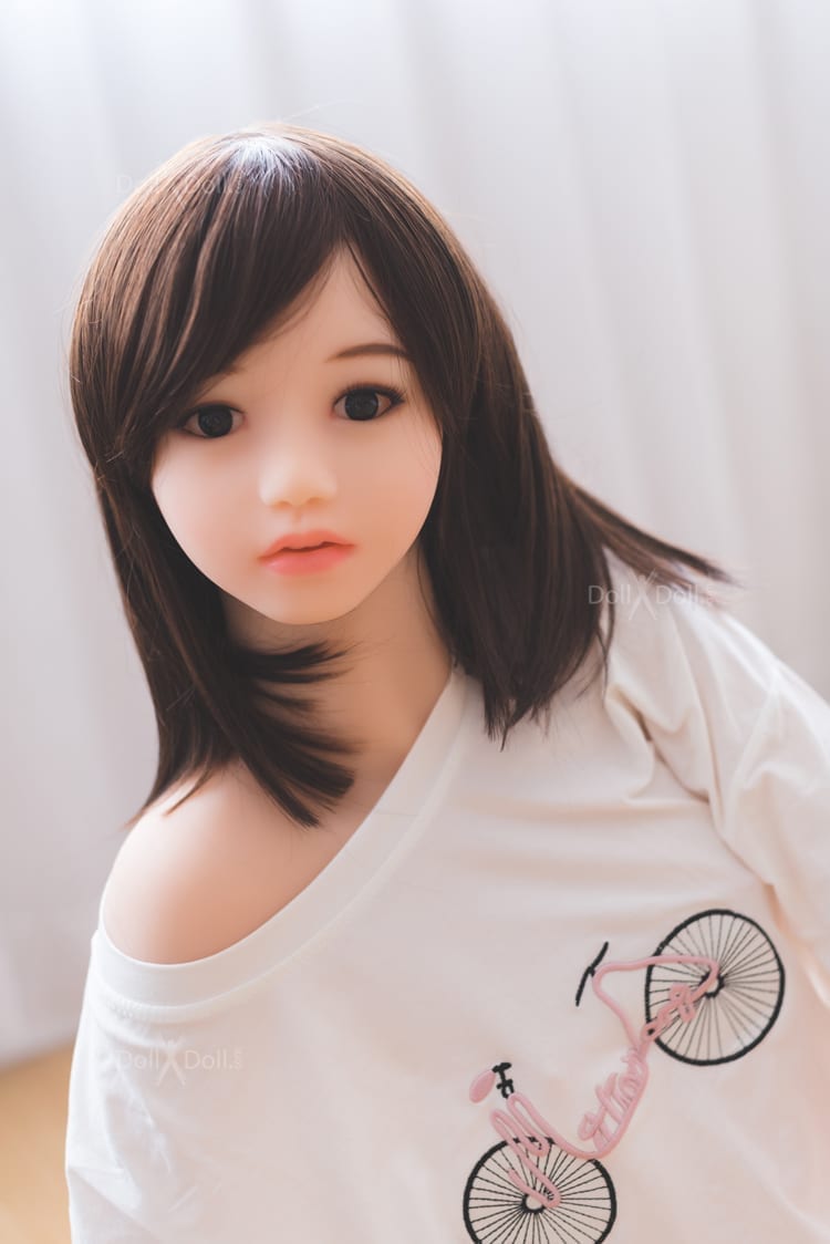 148cm Flat Breast (4)